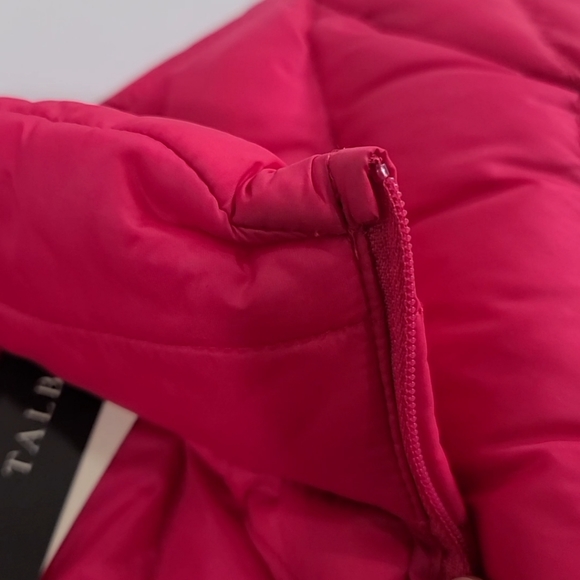 NWT Talbots Women's Size S High Neck Hot Pink Lightweight Quilted Puffer Jacket - Picture 9 of 15